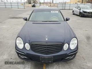 2008 Mercedes-Benz E 350 Luxury z VIN WDBUF87X48B310412, wystawiony jako Copart lot #58168015 z przebiegiem 147 515 mil mil oraz Szkoda całkowita • Salvage title. Historia ofert i sprzedaży dostępna na DreamBid. Obrazek 5.