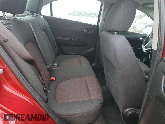 2019 Chevrolet Sonic LT z VIN 1G1JD5SB7K4137199, wystawiony jako Copart lot #51472935 z przebiegiem 25 142 mil mil oraz Szkoda całkowita • Salvage title. Historia ofert i sprzedaży dostępna na DreamBid. Obrazek 10.