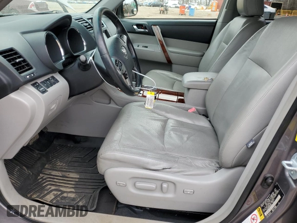 2011 Toyota Highlander Hybrid Limited with VIN JTEDC3EH8B2002400, listed as a Copart auction lot 49043615 with 268,866 mi miles and Clean Title. Bid and sale history available at carsss.com. Image 7.