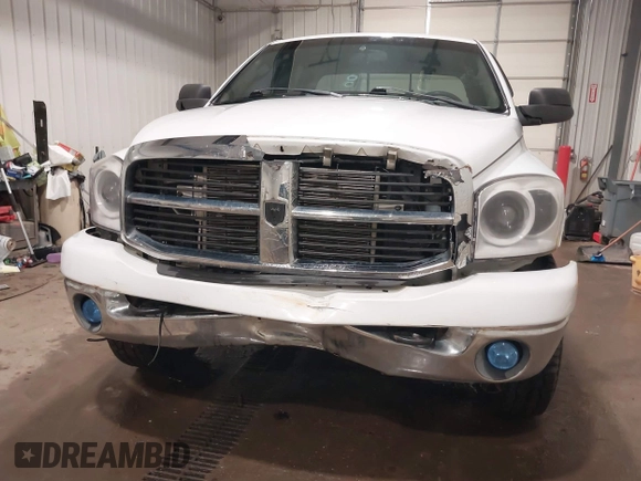 2007 Dodge Ram 2500 SLT with VIN 1D7KS28C87J567211, listed as a IAAI auction lot 41344967 with 194,618 mi miles. Bid and sale history available at carsss.com. Image 6.