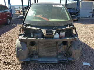 2008 Smart fortwo Pure z VIN WMEEJ31X78K123537, wystawiony jako Copart lot #48391295 z przebiegiem 94 051 mil mil oraz Szkody całkowita. Historia ofert i sprzedaży dostępna na DreamBid. Obrazek 5.