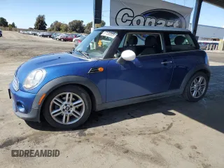 2012 MINI Hardtop with VIN WMWSU3C53CT543610, listed as a Copart auction lot 57130065 with 123,024 mi miles and Clean Title. Bid and sale history available at DreamBid. Image 1.