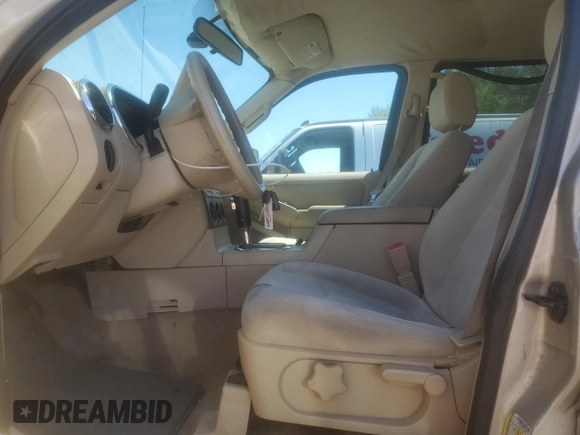 2006 Ford Explorer XLS with VIN 1FMEU72E56UA37439, listed as a Copart auction lot 54824145 with 132,772 mi miles and Salvage title. Bid and sale history available at DreamBid. Image 7.