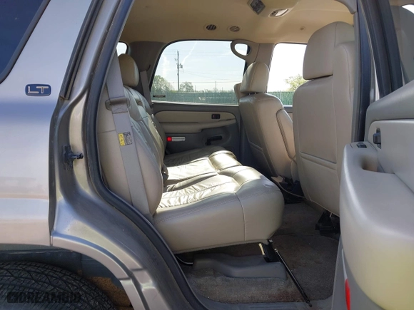 2001 Chevrolet Tahoe LS with VIN 1GNEK13TX1J257374, listed as a IAAI auction lot 42071009 with 284,650 mi miles. Bid and sale history available at carsss.com. Image 8.