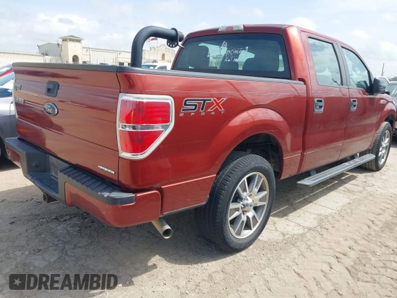 2014 Ford F-150 XL with VIN 1FTEW1CM7EKE31584, listed as a IAAI auction lot 42647537 with 151,520 mi miles and . Bid and sale history available at DreamBid. Image 4.