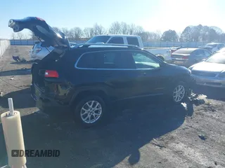 2018 Jeep Cherokee Latitude Plus with VIN 1C4PJMLB0JD507197, listed as a IAAI auction lot 41360448 with 61,877 mi miles and . Bid and sale history available at carsss.com. Image 4.