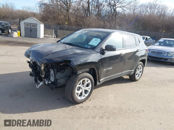 2024 Jeep Compass Sport with VIN 3C4NJDAN0RT131983, listed as a IAAI auction lot 41628275 with 6,283 mi miles and . Bid and sale history available at DreamBid. Image 17.