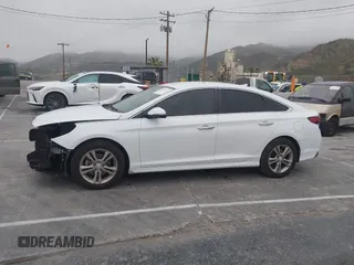2019 Hyundai Sonata SEL with VIN 5NPE34AF2KH760654, listed as a IAAI auction lot 41877733 with 45,722 mi miles and . Bid and sale history available at DreamBid. Image 15.