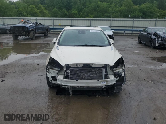 2014 Buick Verano Group with VIN 1G4PS5SK6E4168841, listed as a Copart auction lot 57608895 with 139,303 mi miles and Salvage title. Bid and sale history available at DreamBid. Image 5.