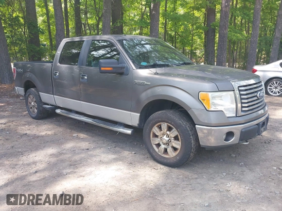 2011 Ford F-150 XL with VIN 1FTFW1EF2BFA91333, listed as a IAAI auction lot 42196334 with 263,972 mi miles. Bid and sale history available at carsss.com. Image 1.