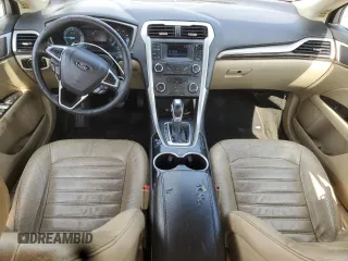 2016 Ford Fusion SE z VIN 3FA6P0HDXGR369218, wystawiony jako Copart lot #61225875 z przebiegiem 176 559 mil mil oraz Szkoda całkowita • Salvage title. Historia ofert i sprzedaży dostępna na DreamBid. Obrazek 8.