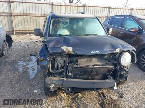 2016 Jeep Patriot Sport with VIN 1C4NJPBB5GD561310, listed as a IAAI auction lot 41502009 with 115,017 mi miles and . Bid and sale history available at carsss.com. Image 12.