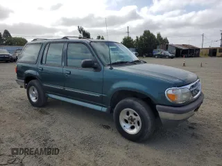 1996 Ford Explorer XL z VIN 1FMDU34X3TZB90029, wystawiony jako Copart lot #53925325 z przebiegiem 266 904 mil mil oraz Czysty tytuł • Clean title. Historia ofert i sprzedaży dostępna na DreamBid. Obrazek 4.