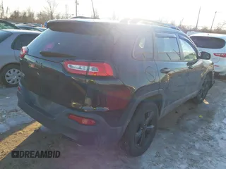 2018 Jeep Cherokee Latitude with VIN 1C4PJMCX0JD554158, listed as a IAAI auction lot 41385917 with 98,823 mi miles and . Bid and sale history available at DreamBid. Image 4.