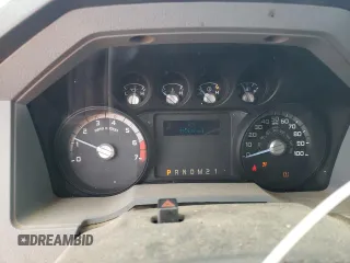 2015 Ford F-250 XL with VIN 1FT7W2A64FEC14416, listed as a Copart auction lot 54346255 with 145,617 mi miles and Salvage title. Bid and sale history available at DreamBid. Image 9.
