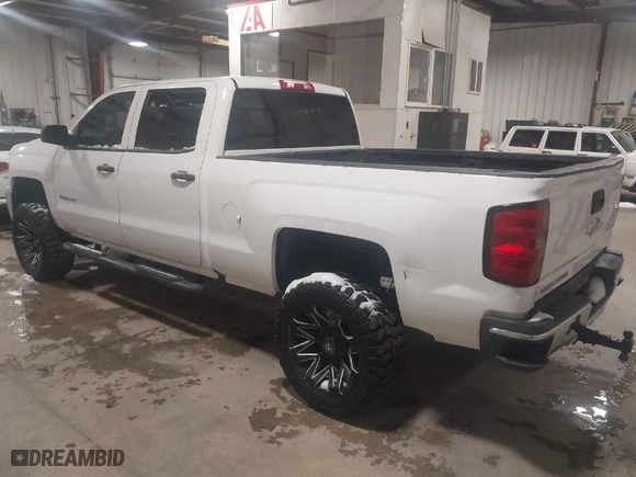 2016 Chevrolet Silverado 2500HD Work Truck with VIN 1GC1KUEG4GF215738, listed as a IAAI auction lot 41274321 with 199,971 mi miles. Bid and sale history available at carsss.com. Image 3.