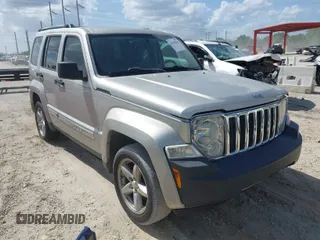 2008 Jeep Liberty Limited with VIN 1J8GP58K58W280450, listed as a IAAI auction lot 41958466 with 215,881 mi miles. Bid and sale history available at carsss.com. Image 1.