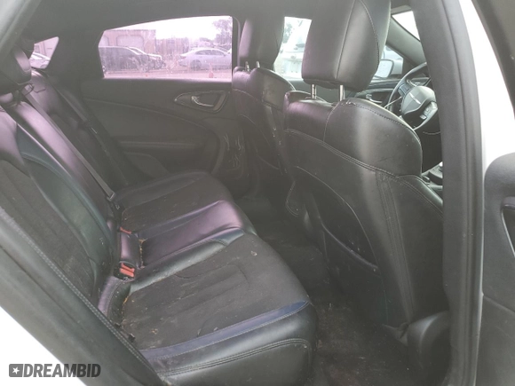2015 Chrysler 200 S with VIN 1C3CCCBB0FN584713, listed as a Copart auction lot 68061274 with 176,426 mi miles and Salvage Title. Bid and sale history available at carsss.com. Image 10.