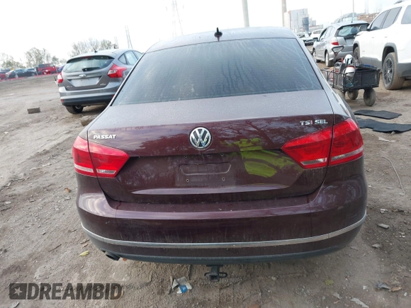 2014 Volkswagen Passat SEL Premium with VIN 1VWCS7A37EC022413, listed as a IAAI auction lot 40597042 with 131,866 mi miles. Bid and sale history available at carsss.com. Image 17.