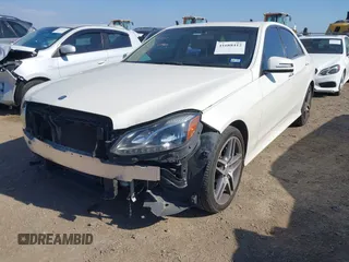 2014 Mercedes-Benz E 350 Sport with VIN WDDHF5KB5EB047622, listed as a IAAI auction lot 41688412 with 96,146 mi miles and . Bid and sale history available at carsss.com. Image 20.
