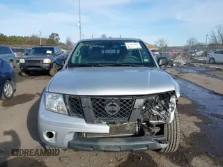 2014 Nissan Frontier SL z VIN 1N6AD0FV3EN767134, wystawiony jako IAAI lot #41463305 z przebiegiem 63 553 mil mil oraz . Historia ofert i sprzedaży dostępna na DreamBid. Obrazek 12.