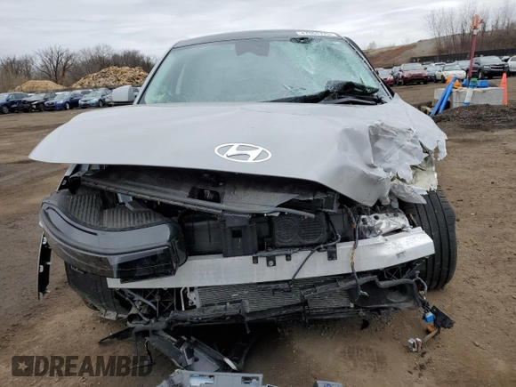 2022 Hyundai Ioniq 5 Limited z VIN KM8KRDAF0NU089802, wystawiony jako Copart lot #50336075 z przebiegiem Nie podano mil oraz Szkoda całkowita • Salvage title. Historia ofert i sprzedaży dostępna na DreamBid. Obrazek 5.