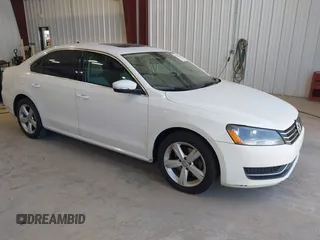 2013 Volkswagen Passat SE with VIN 1VWBP7A30DC025164, listed as a IAAI auction lot 42717496 with 137,390 mi miles and . Bid and sale history available at DreamBid. Image 1.
