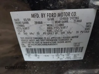 2009 Ford Edge SE with VIN 2FMDK36C09BA85301, listed as a IAAI auction lot 41950434 with 180,485 mi miles. Bid and sale history available at carsss.com. Image 9.