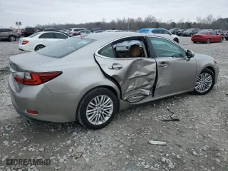 2016 Lexus ES 350 with VIN 58ABK1GG8GU002016, listed as a Copart auction lot 46601155 with 105,550 mi miles and Salvage Title. Bid and sale history available at carsss.com. Image 3.