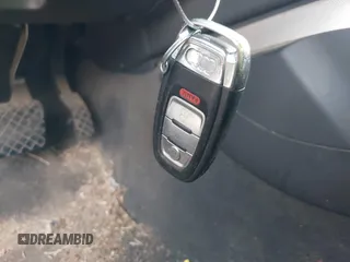 2016 Audi A4 Premium с VIN WAUAFAFL6GN015929, выставлен на аукционе IAAI как лот 41889476 с пробегом 165 184 миль миль и . История ставок и продаж доступна на DreamBid. Изображение 11.