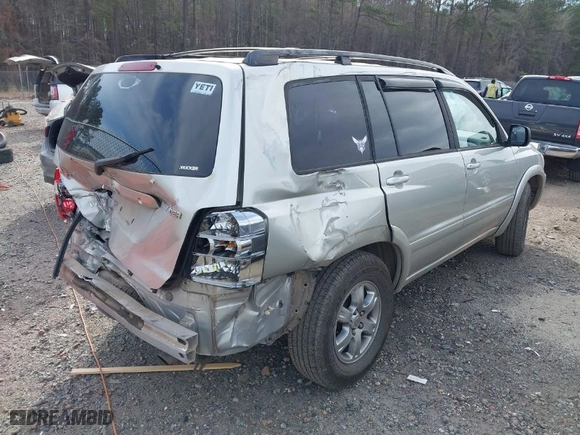 2004 Toyota Highlander with VIN JTEDP21A740010073, listed as a IAAI auction lot 41708185 with 265,837 mi miles. Bid and sale history available at carsss.com. Image 4.