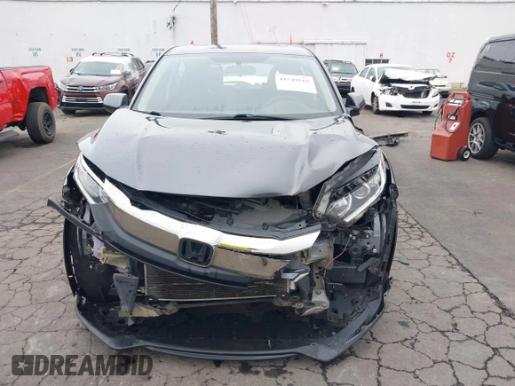 2021 Honda HR-V LX with VIN 3CZRU6H38MM723587, listed as a IAAI auction lot 41749519 with 38,211 mi miles. Bid and sale history available at carsss.com. Image 13.