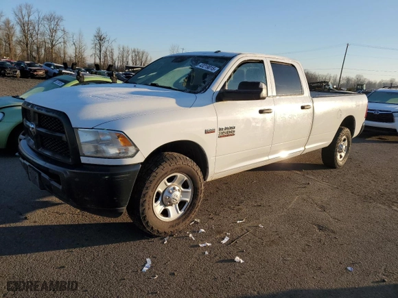 2018 Ram 3500 Tradesman with VIN 3C63R2GJ8JG280591, listed as a Copart auction lot 43219015 with 204,551 mi miles and Clean Title. Bid and sale history available at carsss.com. Image 1.