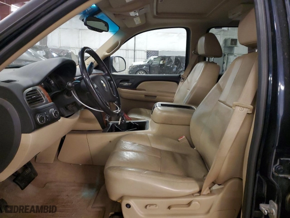 2007 Chevrolet Suburban LT with VIN 1GNFK16327J213622, listed as a Copart auction lot 49725665 with 174,854 mi miles and Salvage Title. Bid and sale history available at carsss.com. Image 7.