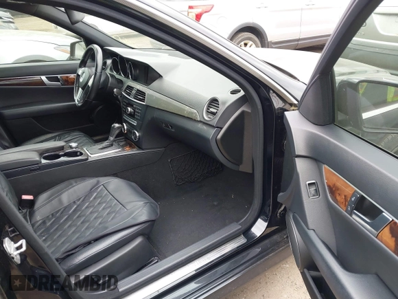 2012 Mercedes-Benz C-Class C 250 Sport with VIN WDDGF4HB6CA605476, listed as a IAAI auction lot 41974235 with 216,209 mi miles. Bid and sale history available at carsss.com. Image 5.