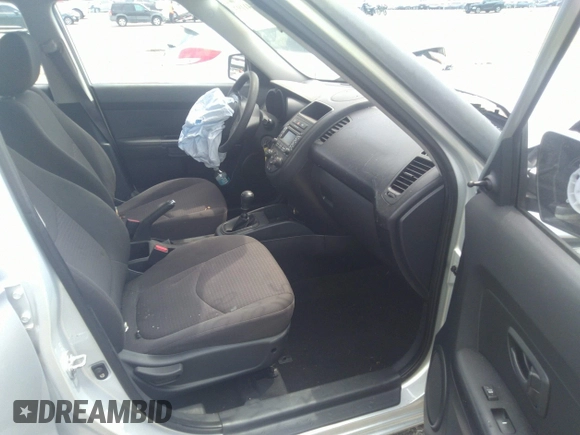2013 Kia Soul with VIN KNDJT2A54D7765498, listed as a IAAI auction lot 36541193 with 123,835 mi miles and . Bid and sale history available at DreamBid. Image 5.