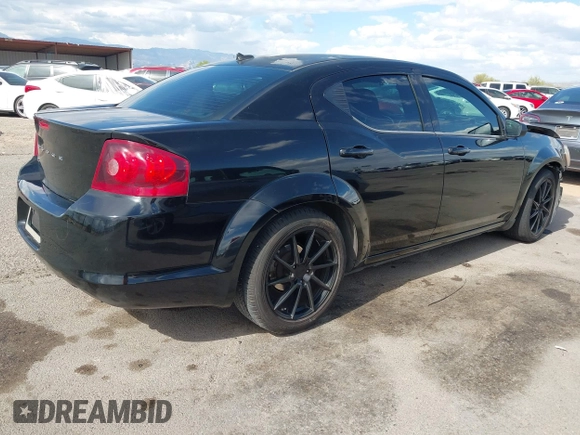 2014 Dodge Avenger SE z VIN 1C3CDZAGXEN130092, wystawiony jako IAAI lot #42216767 z przebiegiem 131 177 mil mil oraz . Historia ofert i sprzedaży dostępna na DreamBid. Obrazek 4.