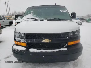 2021 Chevrolet Express Cargo with VIN 1GCWGAFP9M1245301, listed as a Copart auction lot 44656195 with 55,710 mi miles and Salvage title. Bid and sale history available at DreamBid. Image 5.