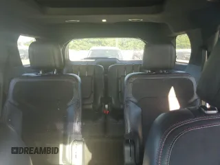 2018 Ford Explorer XLT z VIN 1FM5K7D86JGB07924, wystawiony jako Copart lot #56415575 z przebiegiem 151 540 mil mil oraz Szkody całkowita. Historia ofert i sprzedaży dostępna na DreamBid. Obrazek 10.