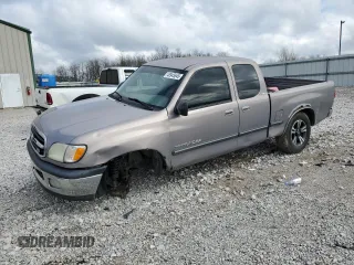 2000 Toyota Tundra SR5 with VIN 5TBBT441XYS071511, listed as a Copart auction lot 48945645 with 394,984 mi miles and Salvage Title. Bid and sale history available at DreamBid. Image 1.