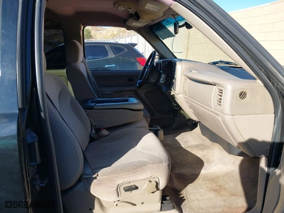 2002 GMC Sierra 1500 SLE with VIN 2GTEC19T121415612, listed as a IAAI auction lot 41371998 with 1 mi miles. Bid and sale history available at carsss.com. Image 5.