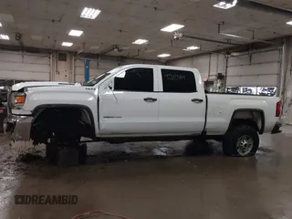2019 GMC Sierra 2500HD z VIN 1GT12NEY8KF234753, wystawiony jako IAAI lot #42202384 z przebiegiem 44 027 mil mil oraz . Historia ofert i sprzedaży dostępna na DreamBid. Obrazek 15.