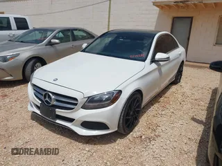 2017 Mercedes-Benz C 300 с VIN 55SWF4JB6HU199101, выставлен на аукционе IAAI как лот 42749352 с пробегом 123 279 миль миль и . История ставок и продаж доступна на DreamBid. Изображение 17.