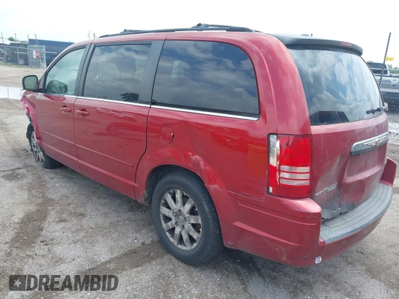2008 Chrysler Town & Country Touring with VIN 2A8HR54P58R662471, listed as a IAAI auction lot 42457519 with 194,331 mi miles and . Bid and sale history available at DreamBid. Image 3.