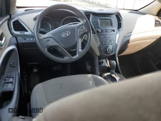 2017 Hyundai Santa Fe 2.4L z VIN 5XYZTDLB4HG392179, wystawiony jako Copart lot #44634085 z przebiegiem Nie podano mil oraz Czysty tytuł • Clean title. Historia ofert i sprzedaży dostępna na DreamBid. Obrazek 8.