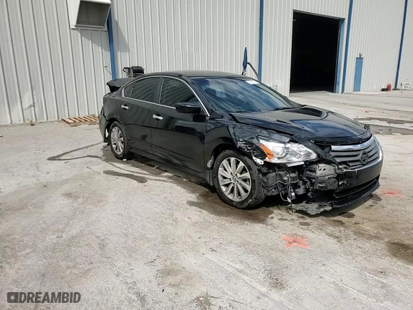 2015 Nissan Altima 2.5 with VIN 1N4AL3AP8FC485087, listed as a Copart auction lot 52413935 with 117,288 mi miles and Salvage Title. Bid and sale history available at carsss.com. Image 13.