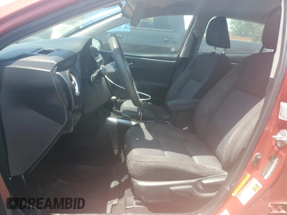 2019 Toyota Corolla L z VIN 5YFBURHE5KP940644, wystawiony jako Copart lot #57769335 z przebiegiem 117 700 mil mil oraz Czysty tytuł • Clean title. Historia ofert i sprzedaży dostępna na DreamBid. Obrazek 7.