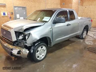 2007 Toyota Tundra SR5 with VIN 5TFBV541X7X025225, listed as a IAAI auction lot 41565019 with 204,790 mi miles. Bid and sale history available at carsss.com. Image 17.