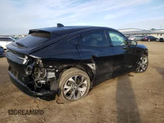 2021 Ford Mustang Mach-E Premium z VIN 3FMTK3RMXMMA61434, wystawiony jako Copart lot #71400052 z przebiegiem 9 852 mil mil oraz . Historia ofert i sprzedaży dostępna na DreamBid. Obrazek 3.