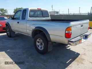 2004 Toyota Tacoma PreRunner with VIN 5TESM92N14Z361544, listed as a IAAI auction lot 42379977 with 267,663 mi miles and . Bid and sale history available at DreamBid. Image 3.